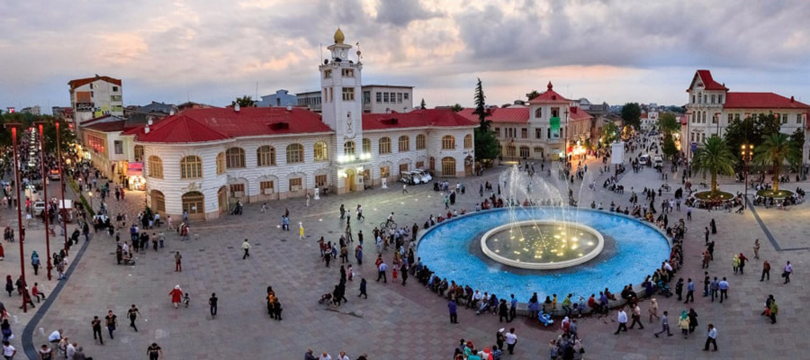 میدان شهرداری رشت