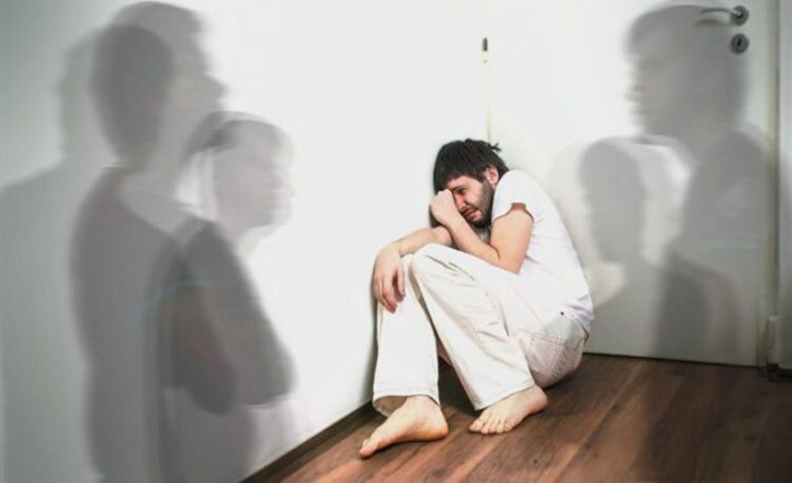 علائم بیماری اسکیزوفرنی