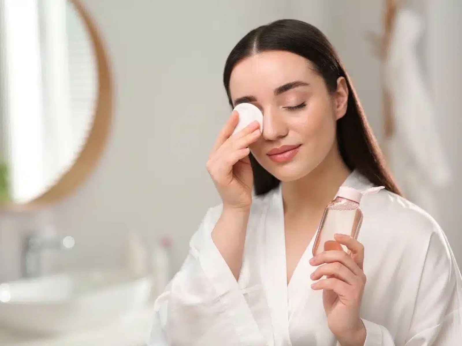 پاک کردن آرایش